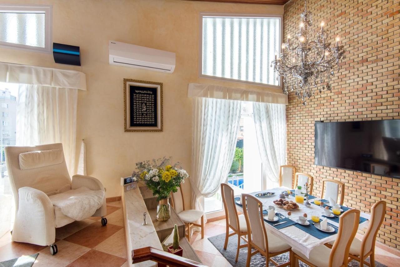 Villa Palm Beach Marina Benalmadena 3 Min Walking From The Sea 外观 照片