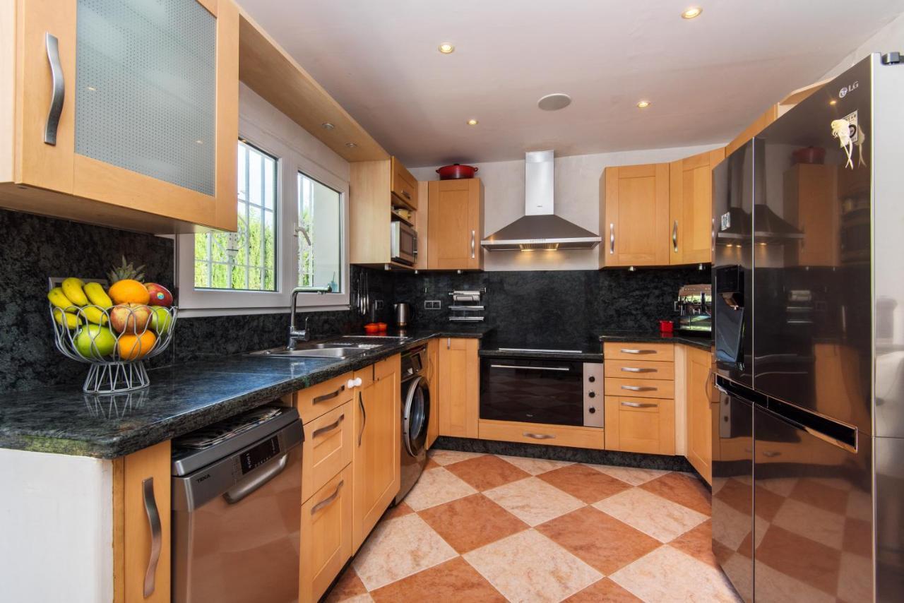 Villa Palm Beach Marina Benalmadena 3 Min Walking From The Sea 外观 照片